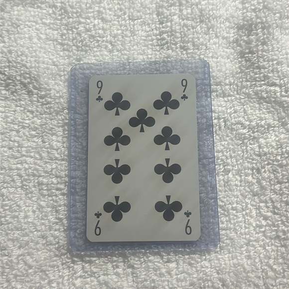 Louis Vuitton blue playing card 9 of clubs comes with COA - Picture 2 of 4